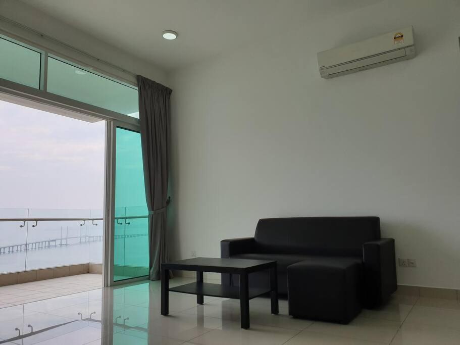 Direct Qbm & Ikea *Highfloor Sunrise Seaview Condo Bayan Lepas Kültér fotó